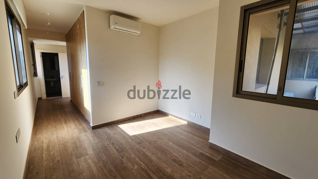 Apartment for sale in Louaizeh شقة للبيع في منطقة الويزه 12