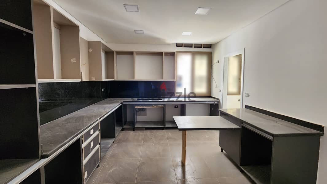 Apartment for sale in Baabda شقة للبيع في بعبدا 3