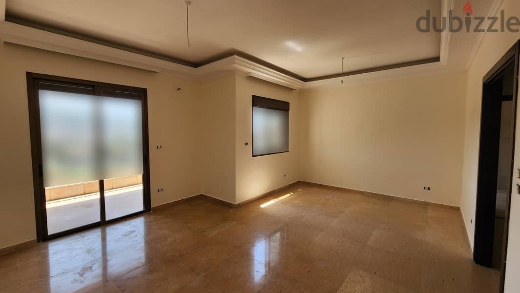 Apartment for sale in Boutchay شقة للبيع في بوتشاي بعبدا 1