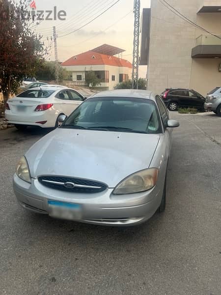 Ford Taurus 2001 0