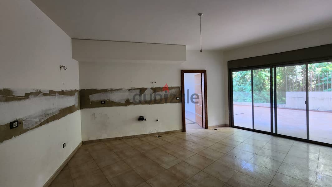 Apartment  for sale in baabda شقة للبيع في بعبدا 8