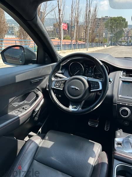 Jaguar E-Pace FIRST EDITION MY 2018 From SAAD & TRAD 33000 km only !!! 9