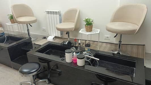 Ain el ghossein equipped shop for rent suitable for beauty salon #6318