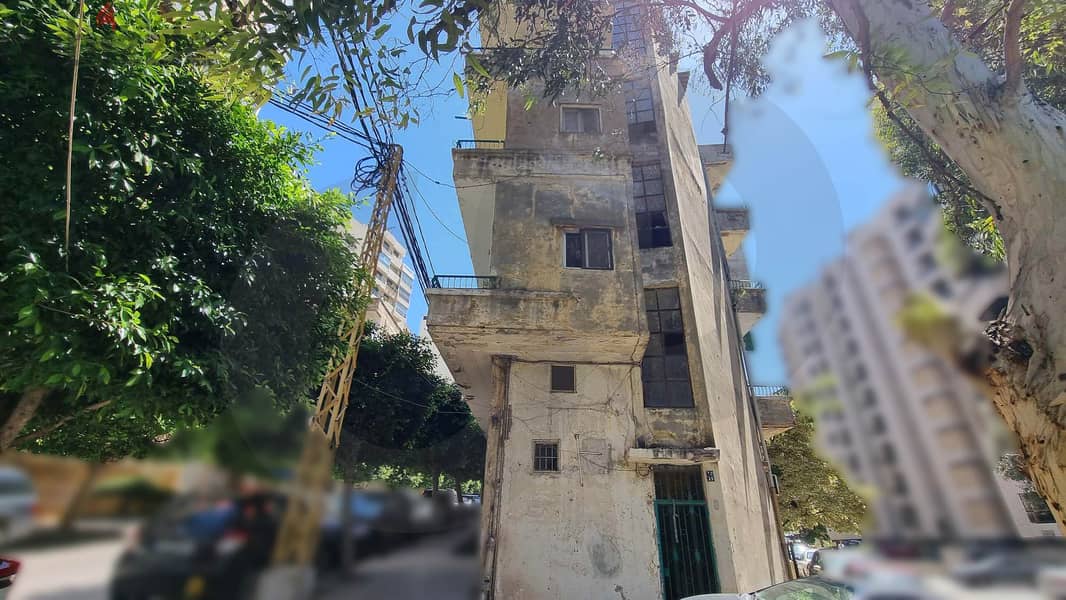 Suitable Building 408 SQM located in Ashrafieh/الاشرفية REF#TR105913 2