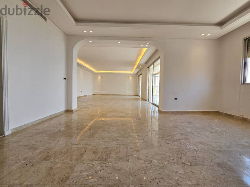 RA24-3577 Spacious Apartment 400m² in Ramlet El Bayda, $ 3,333 cash 1