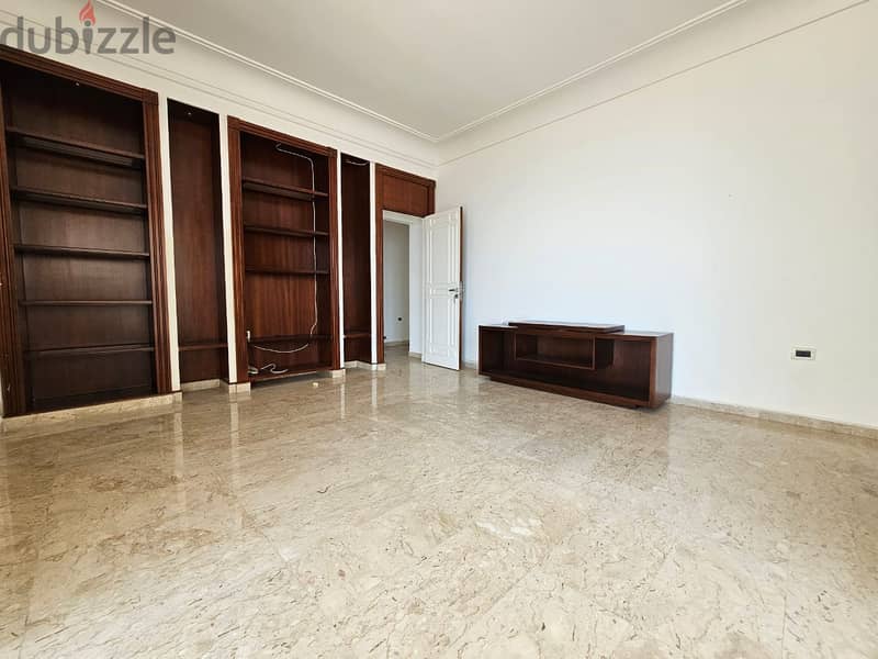 RA24-3577 Spacious Apartment 400m² in Ramlet El Bayda, $ 3,333 cash 9