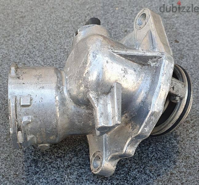 Thermostat Mercedes ML350 2007 used likenew with warranty 20$ 03723895 3