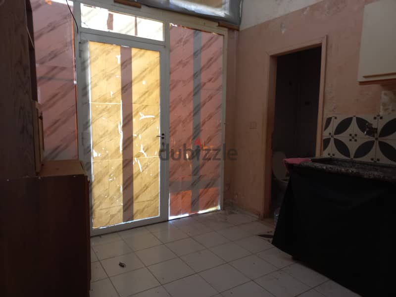 One room for rent in Zalkaغرفة واحدة للأيجار في الزلقا 7