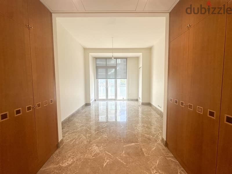 Spacious 4-Bedroom Apartment with Sea View for Sale in Downtown 6