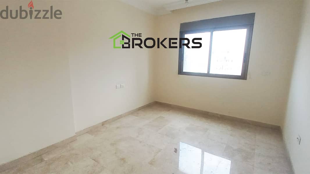 Apartment for Sale in Achrafieh  شقة  للبيع في الأشرفية 2