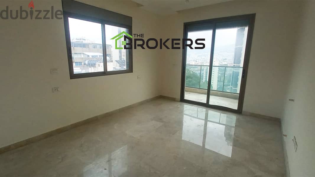 Apartment for Sale in Achrafieh  شقة  للبيع في الأشرفية 4