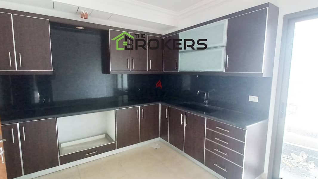 Apartment for Sale in Achrafieh  شقة  للبيع في الأشرفية 5