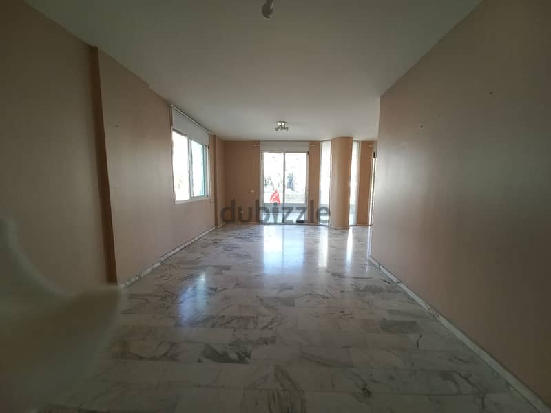 Apartment in modern building for rent in Zalka 2