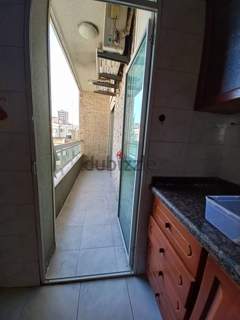 Apartment in modern building for rent in Zalka 4