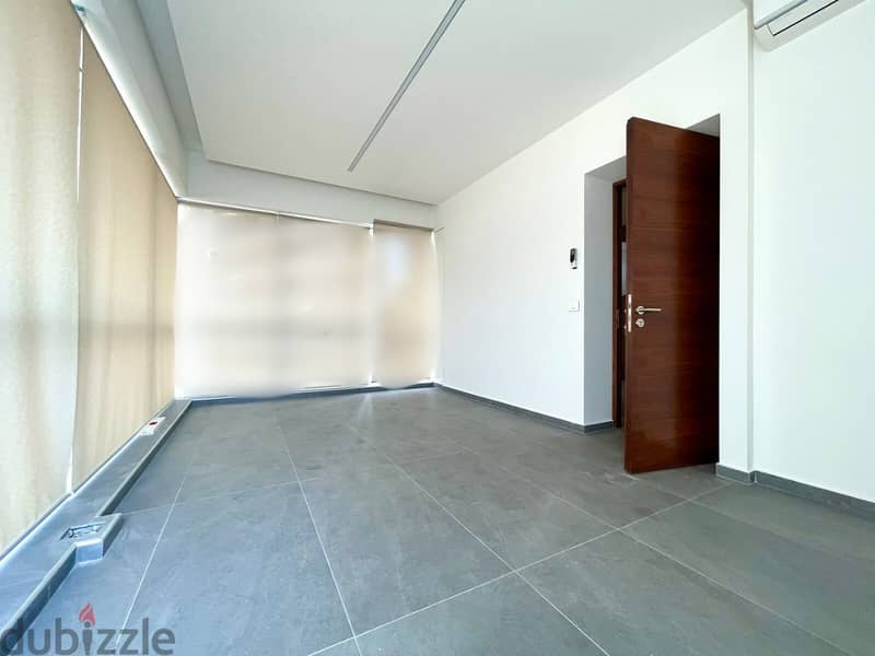 JH24-3582 Office 165m for rent in Sin l fil, $ 1,833 cash 3