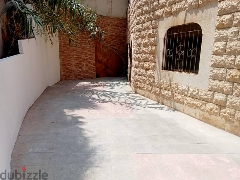 Fully decorated Apartment in Antelias Mezher with Terrace & Garden 4