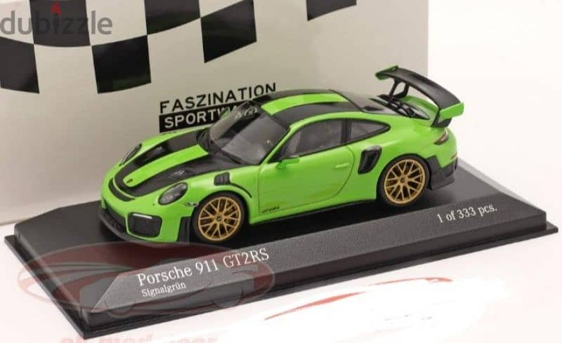 Porsche GT2-RS (Weissach) Signal Green diecast car model 1;43. 0