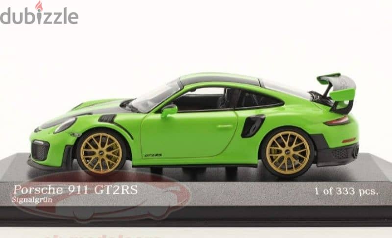 Porsche GT2-RS (Weissach) Signal Green diecast car model 1;43. 2