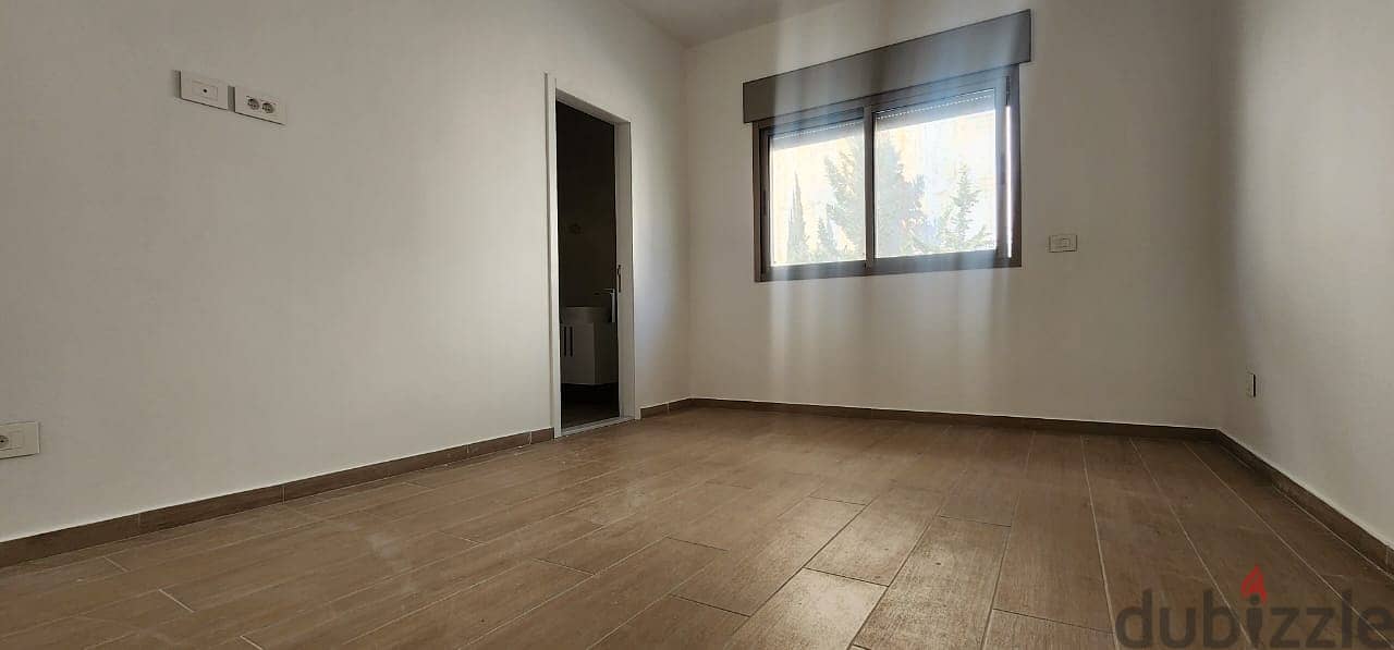 L15914-Brand New Apartment with A Great View For Sale In New Mar Takla 3