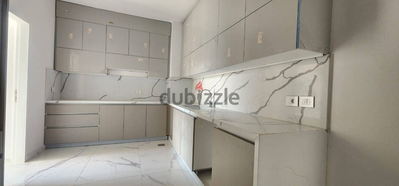 L15914-Brand New Apartment with A Great View For Sale In New Mar Takla 4