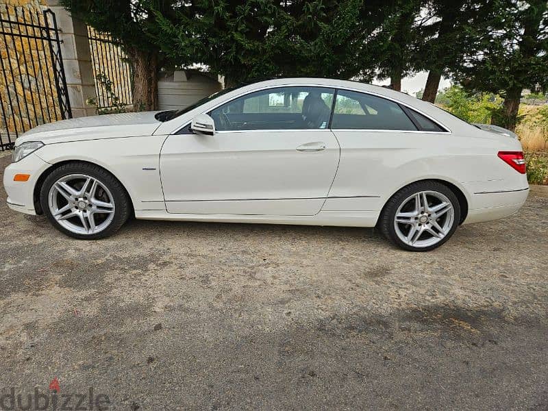 Mercedes-Benz E-Class Coupe 2012 6