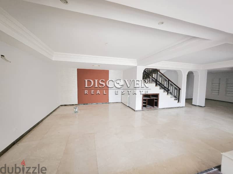 Elegant Villa for sale in Baabdat 13