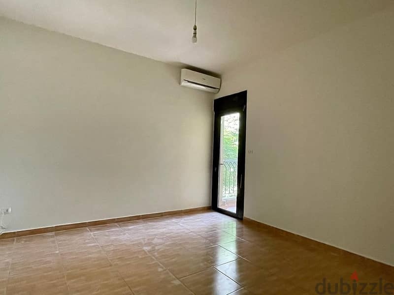 Ready to use 160 sqm apartment For Rent in Baouchrieh 1