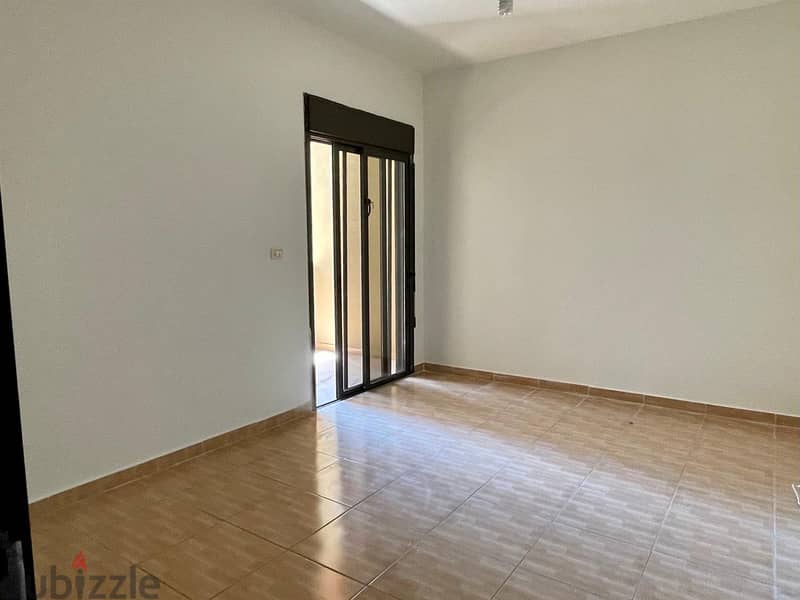 Ready to use 160 sqm apartment For Rent in Baouchrieh 7