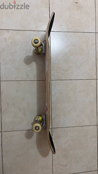 Skateboard(barely used) 1