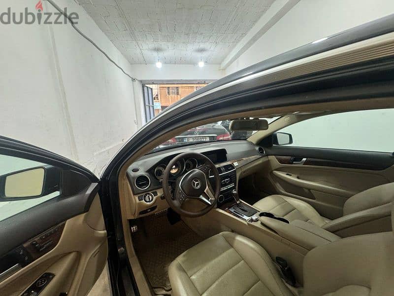 Mercedes-Benz C-Class 2012 5