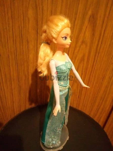 QUEEN ELSA FROZEN SINGING GREAT Mattel doll Sings in LANGUAGUES 8