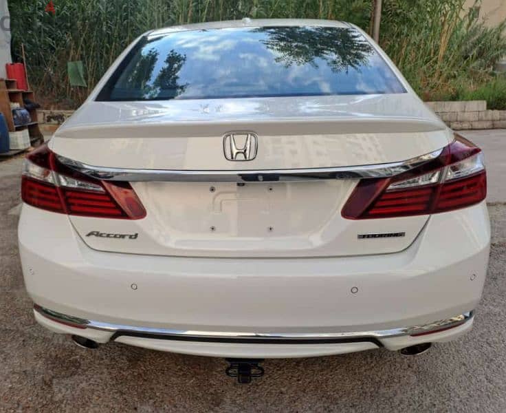 Honda Accord 2017 10