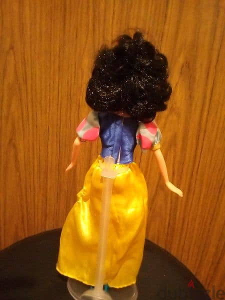 PRINCESS SNOW WHITE dressed Disney Great doll has bend legs +Shoes=18$ 3