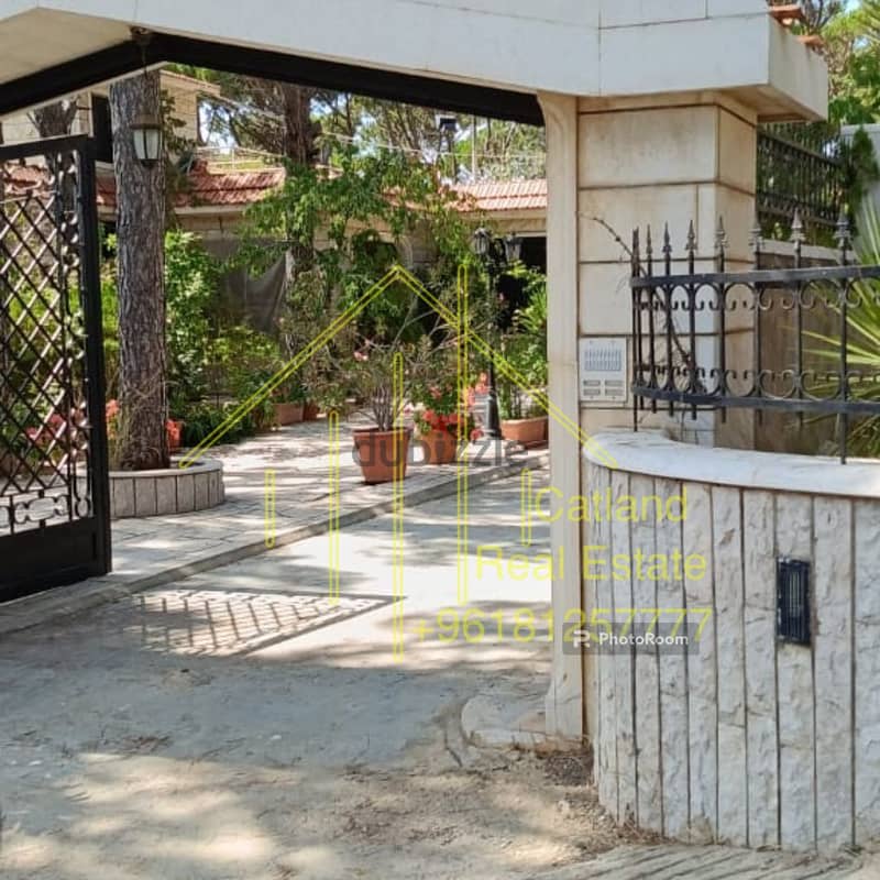 Villa in Qornayel for sale فيلا للبيع في قرنايل 16