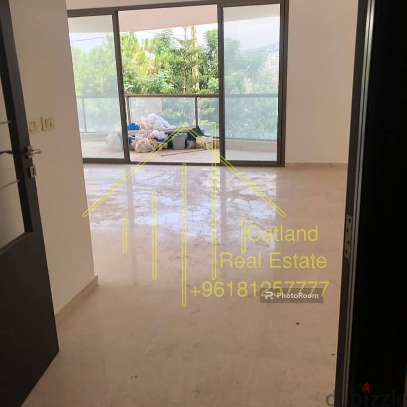 Apartment for sale in Baabda شقة للبيع في بعبدا 4