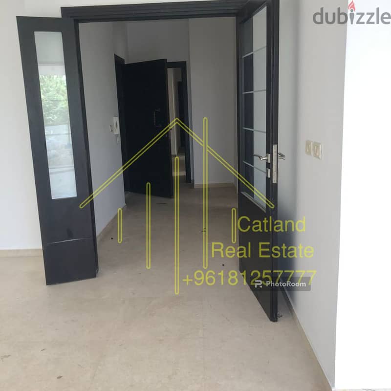 Apartment for sale in Baabda شقة للبيع في بعبدا 5