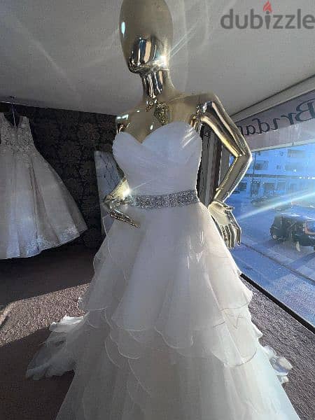 New wedding & evening dresses for sale 0