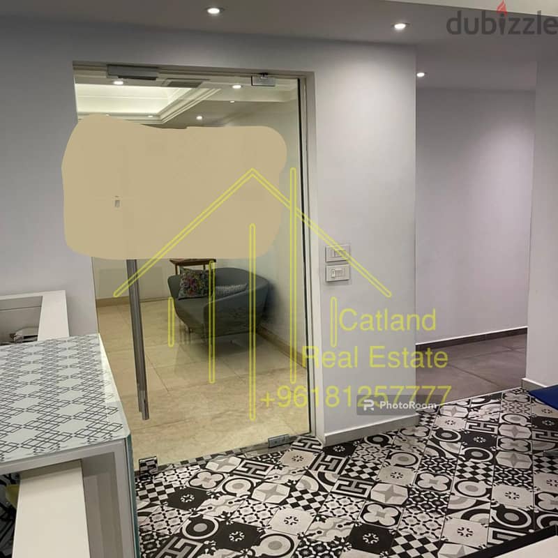 Office for sale in Verdun مكتب للبيع في فردان 10