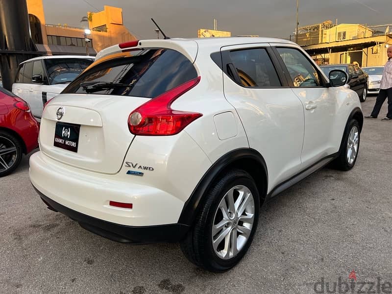 Nissan Juke 4WD 5