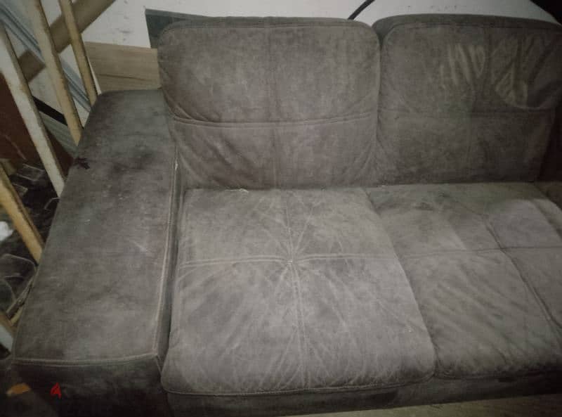 1 sofa 1