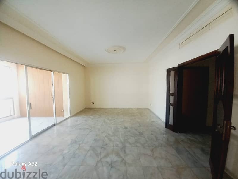 SUPERB APARTMENT IN MAR ELIAS PRIME (200SQ) 3 BEDROOMS , (MAR-115) 2