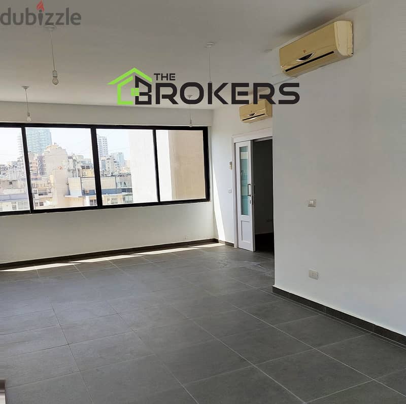 Office for Rent in Hamra   مكتب للايجار في الحمرا 1