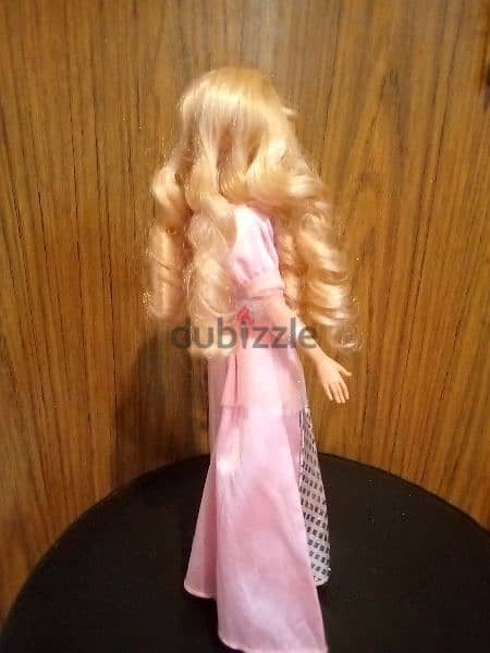 SLEEPING BEAUTY -AURORA Disney original as new doll curly hair=20$ 4