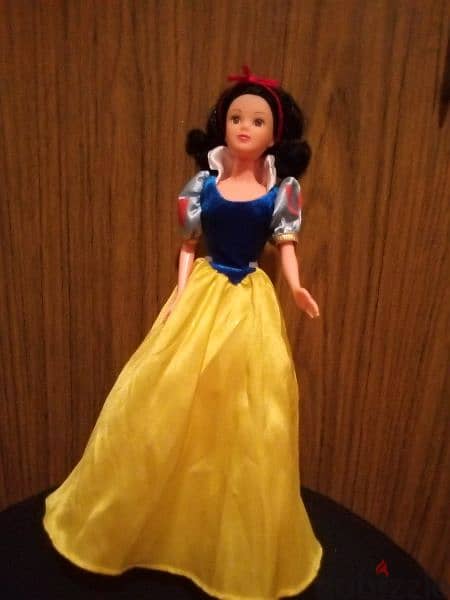 Princess SNOW WHITE Disney original dressed Great doll, bend legs+=18$ 6