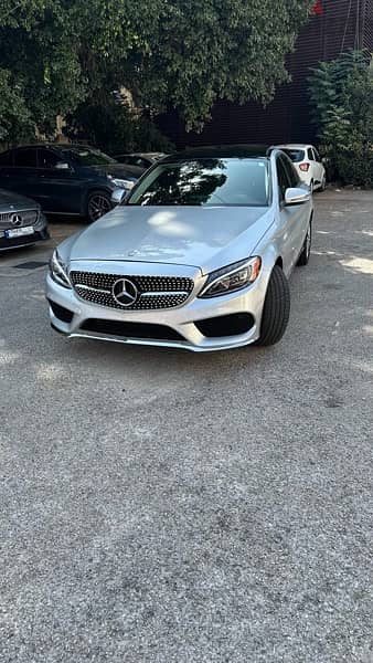 Mercedes-Benz C300 4matic 2017 fully loaded Super Clean 1