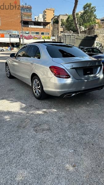 Mercedes-Benz C300 4matic 2017 fully loaded Super Clean 11