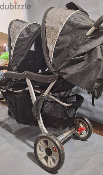 Stroller for 2 4