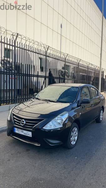 Nissan Sunny 2017 5