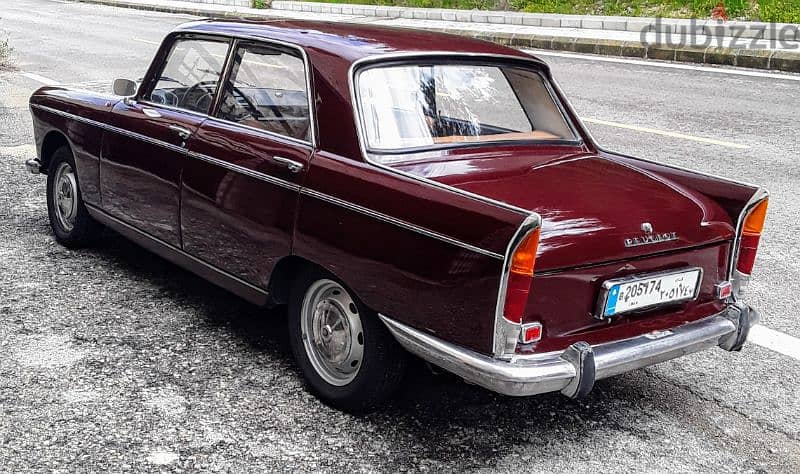 Peugeot 404 1968 recently fully restored 13