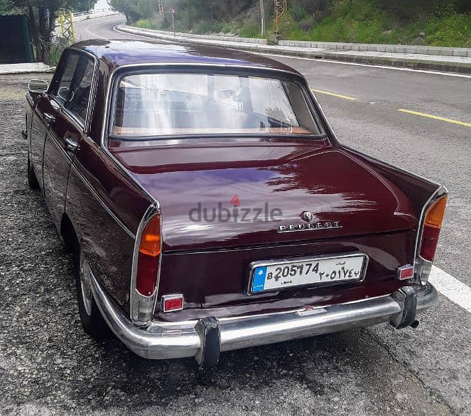 Peugeot 404 1968 recently fully restored 16